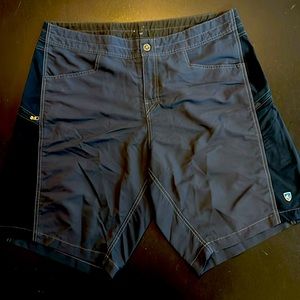 A pair of two tone cool cargo shorts in blue